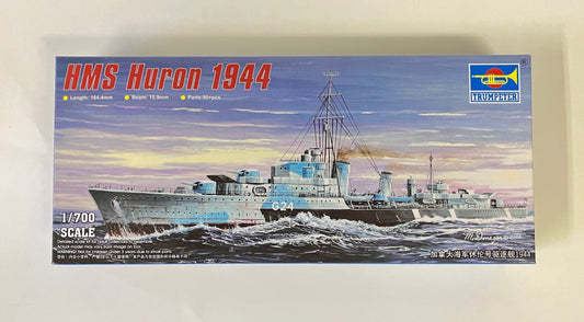 Model, HMCS HURON TRIBAL CLASS, 1/700